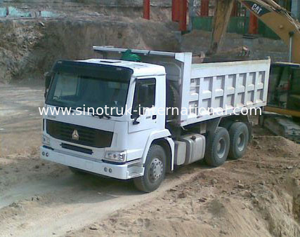 SINOTRUK HOWO کامیون کمپرسی کامیون 6X4 336HP LHD 25-40tons 10-25CBM ZZ3257N3447A1