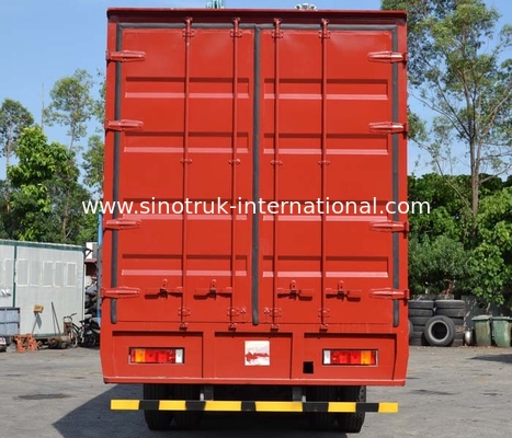SINOTRUK HOWO Cargo Truck , Van Truck  25 Tons 6X2 LHD Euro2 290HP for Logistics
