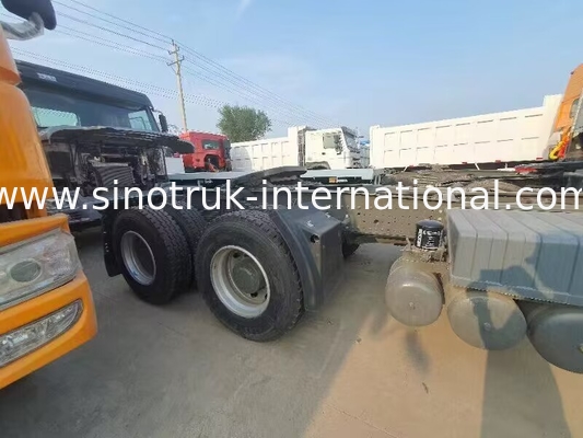 HOWO A7 استفاده شده تراکتور کامیون LHD 6X4 یورو 2 371 HP با قدرت کمک هدایت هیدرولیک سفید
