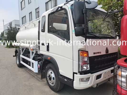 SINOTRUK HOWO 4X2 حمل و نقل مخزن نفت کامیون SINOTRUK HOWO 5-6CBM