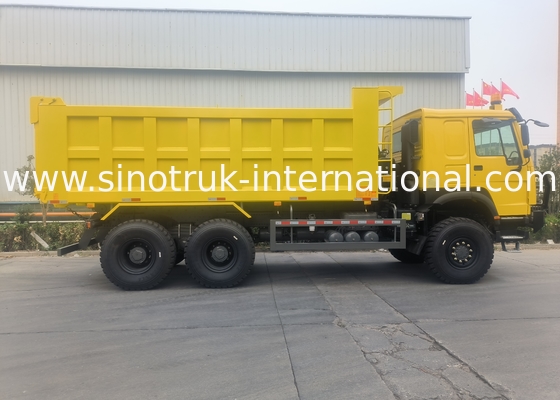 Sinotruk Howo تپپر دامپ کامیون 6 × 6 تمام چرخ محرک با 14.00R20 تایر تک 380Hp