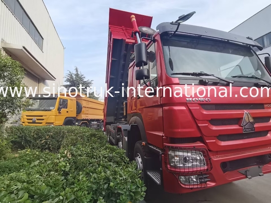 HOWO 12 چرخ Sinotruk 8X4 کامپران 400hp برای معدن LHD نوع U کانتینر