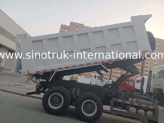SINOTRUK HOWO ۴۰۰ اسب کامیون نورد برای ساخت و ساز N7 چراغ هشدار نظامی