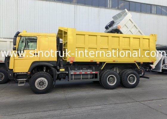 سینوتروک هووو کامپینگ 6 × 4 Lhd 10 چرخ 20CBM کارگو باکس لاستیک معدن