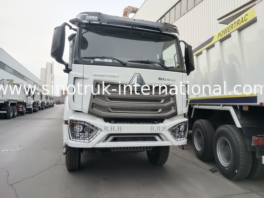 ۳۰ تا ۴۰ تن RHD ۱۰ چرخ وانت ریخت و پاش SINOTRUK Haohan برای ساخت و ساز سفید