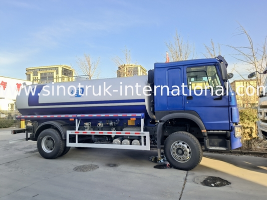 SINOTRUK HOWO وانت تانک آب 4x2 RHD 300HP 10CBM برای حمل و نقل آب پایدار