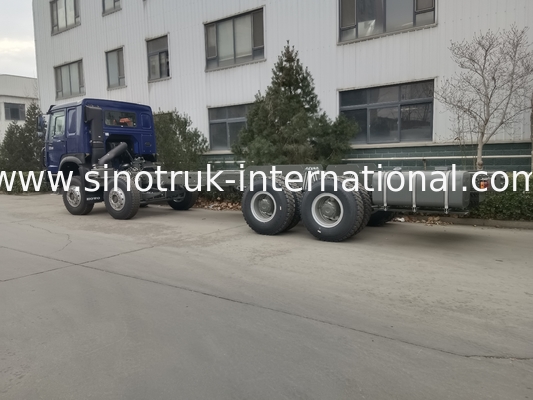 SINOTRUK HOWO تانک نفت کامیون شاسی 400HP 8X4 LHD 50 تن 40CBM