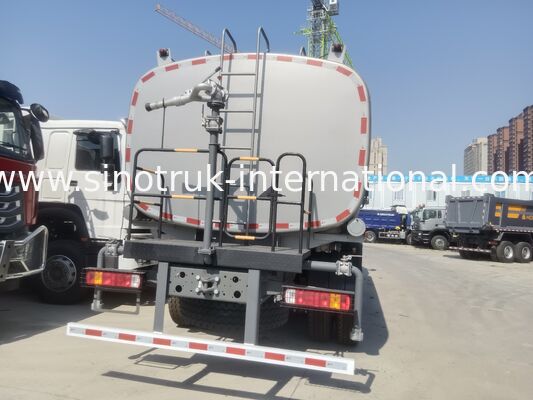 سینوتروک Howo اسپرینکر آب تانک کامیون 10-25CBM 6 X 4 یورو 2 371HP سفید