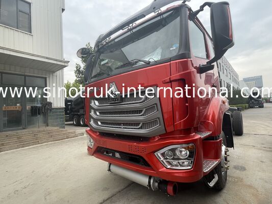 SINOTRUK HOHAN 6×4 Oil Tank Truck 371HP Chassis Optional chassis wheelbase Efficient transportation