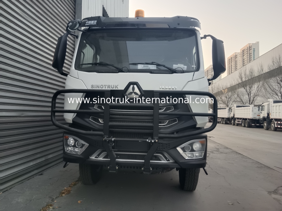 SINOTRUK HOWO ۴۰۰ اسب کامیون نورد برای ساخت و ساز N7 چراغ هشدار نظامی