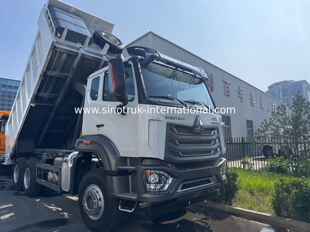 کامیون کمپرسی SINOTRUK HOHAN Howo با بالابر میانی، موتور Weichai، پیکربندی 6 × 4، فرمان چپ، جعبه بار مستطیلی، رنگ سفید، 19-20 متر مکعب
