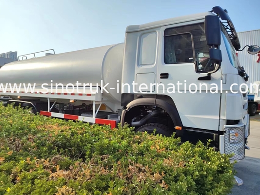 LHD 6×4 10wheels 400HP HOWO Oil Tank Truck مصرف سوخت کم