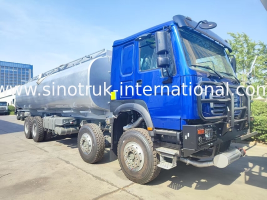 کامیون سوخت سنگین HOWO 8 * 4 400HP LHD 40CBM سیستم مخزن دوگانه برای توزیع سوخت در مسافت طولانی