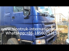 SINOTRUK HOWO وانت تانک آب 4x2 RHD 300HP 10CBM برای حمل و نقل آب پایدار