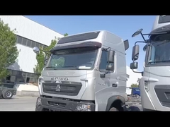 inotruk جدید Howo تپر کامپ راننده شاسی Weichai موتور 8 × 4 LHD 430HP