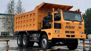 نمایش 6×4 Mining Tipper 90Ton 430HP LHD Demo